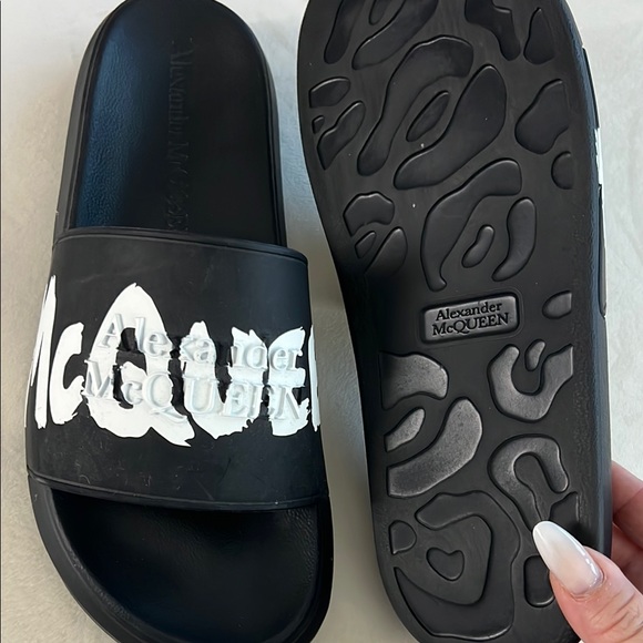 Alexander McQueen Black Slides - Picture 2 of 4